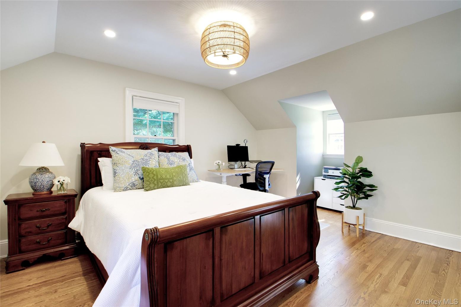 Bedroom, Home Office, Interior, Recessed Lighting, Wood Texture Flooring