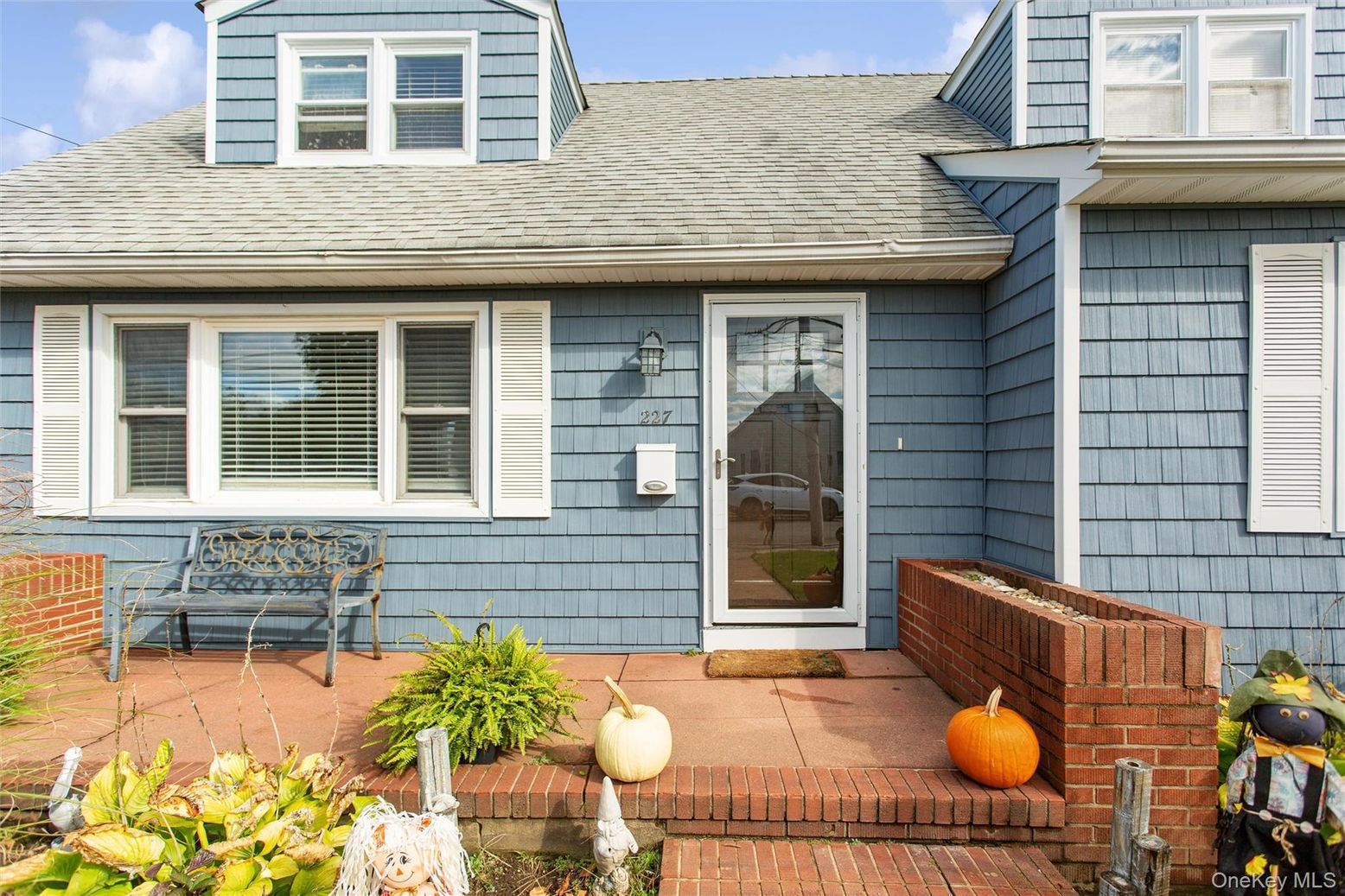 Exterior, Facade, Cape Cod