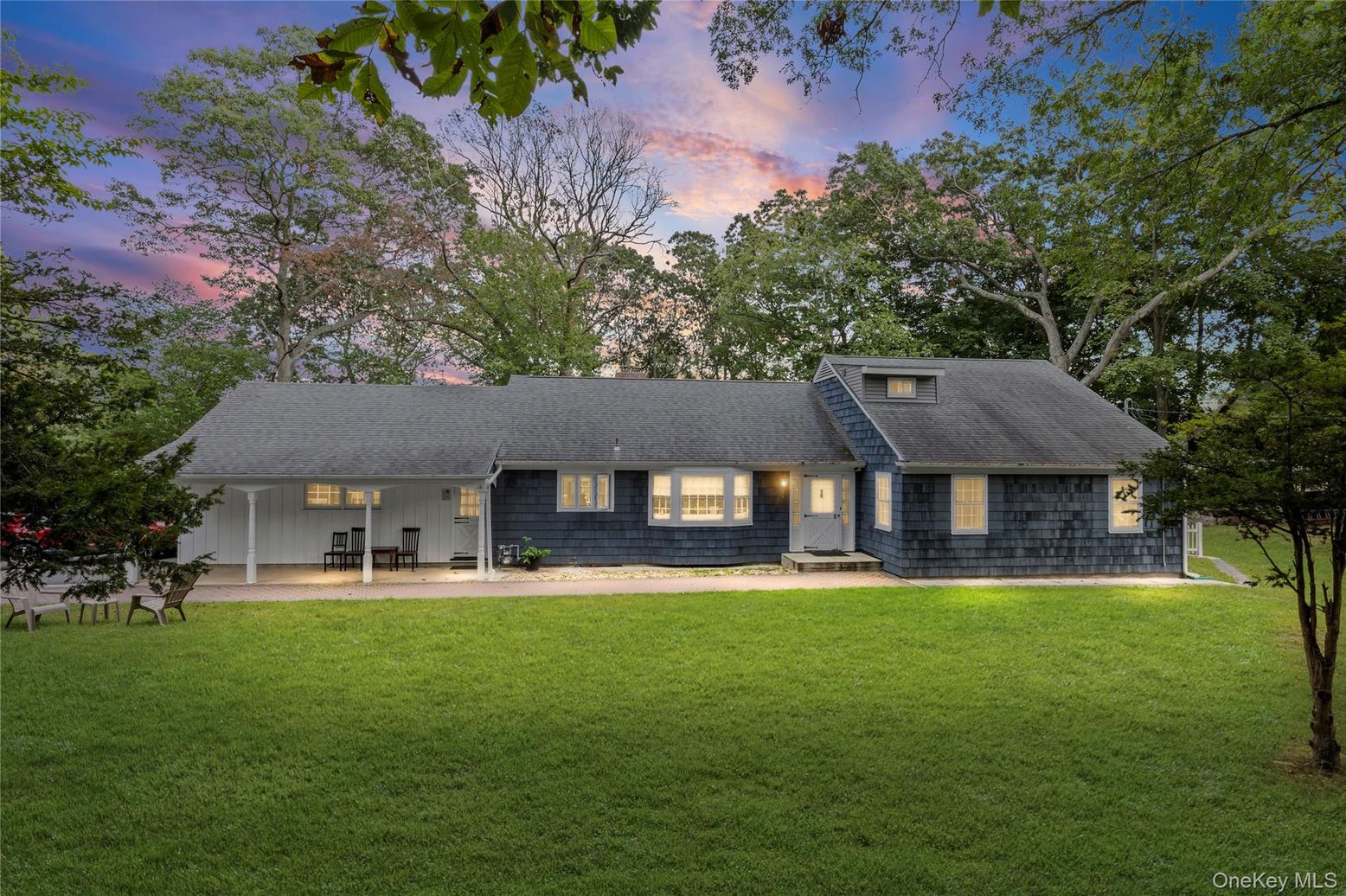Backyard, Exterior, Facade, Cape Cod