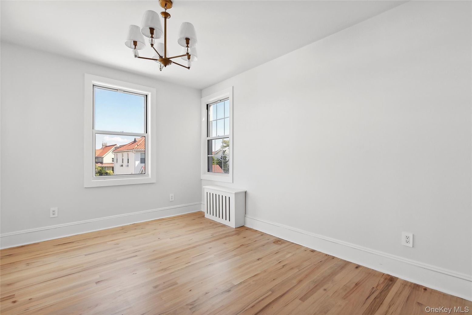 Chandelier, Empty room, Interior, Wood Texture Flooring