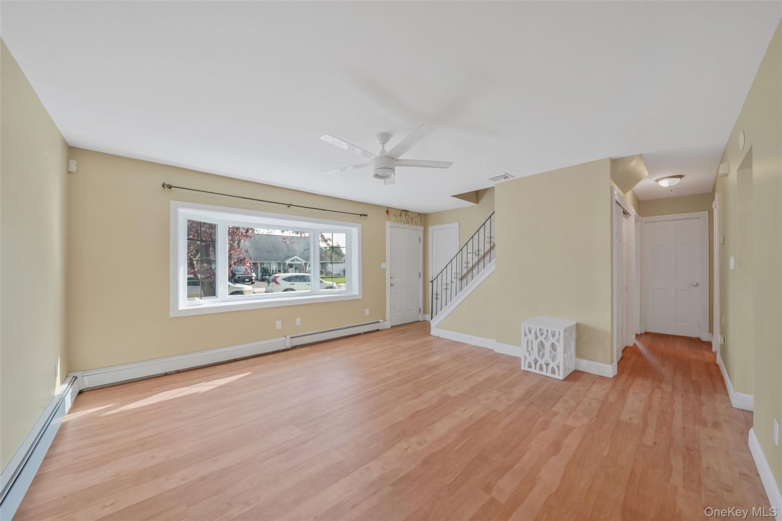 Empty room, Interior, Wood Texture Flooring