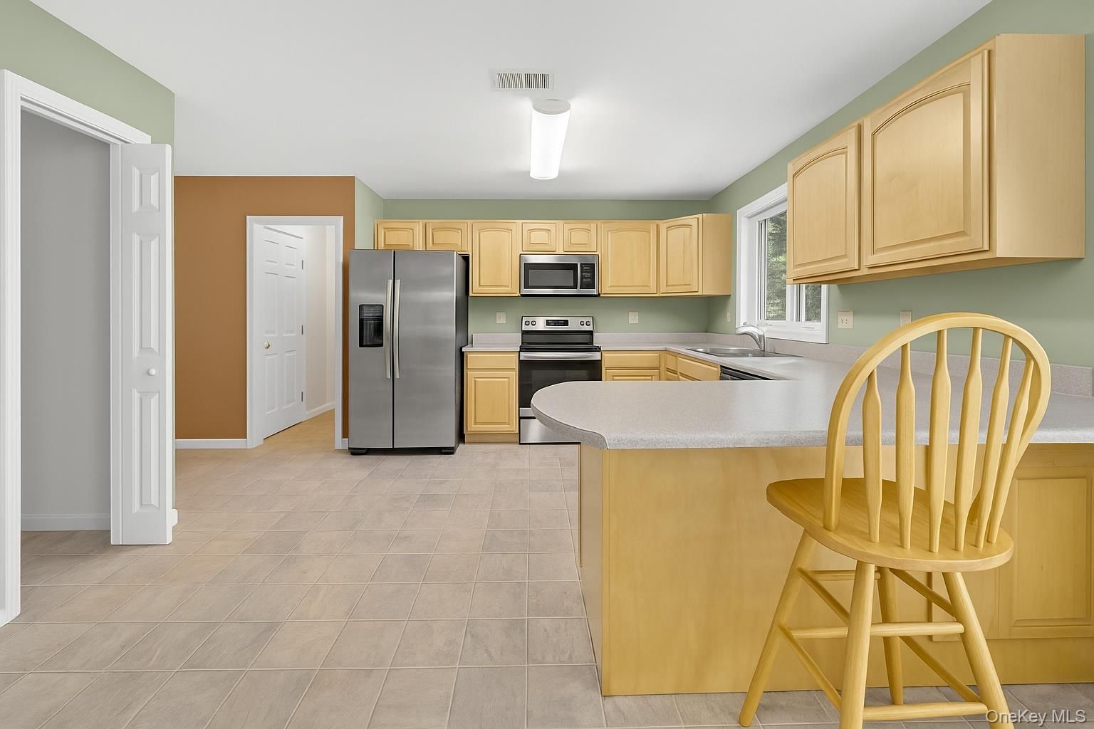 Interior, Kitchen, Stainless Steel Appliances