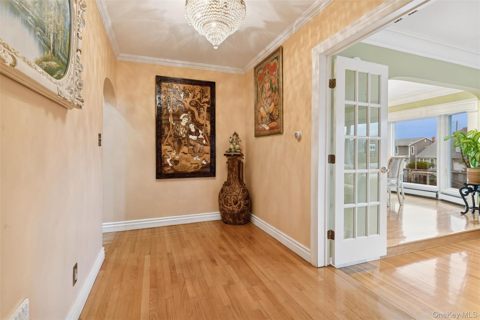 Chandelier, Interior, Wood Texture Flooring