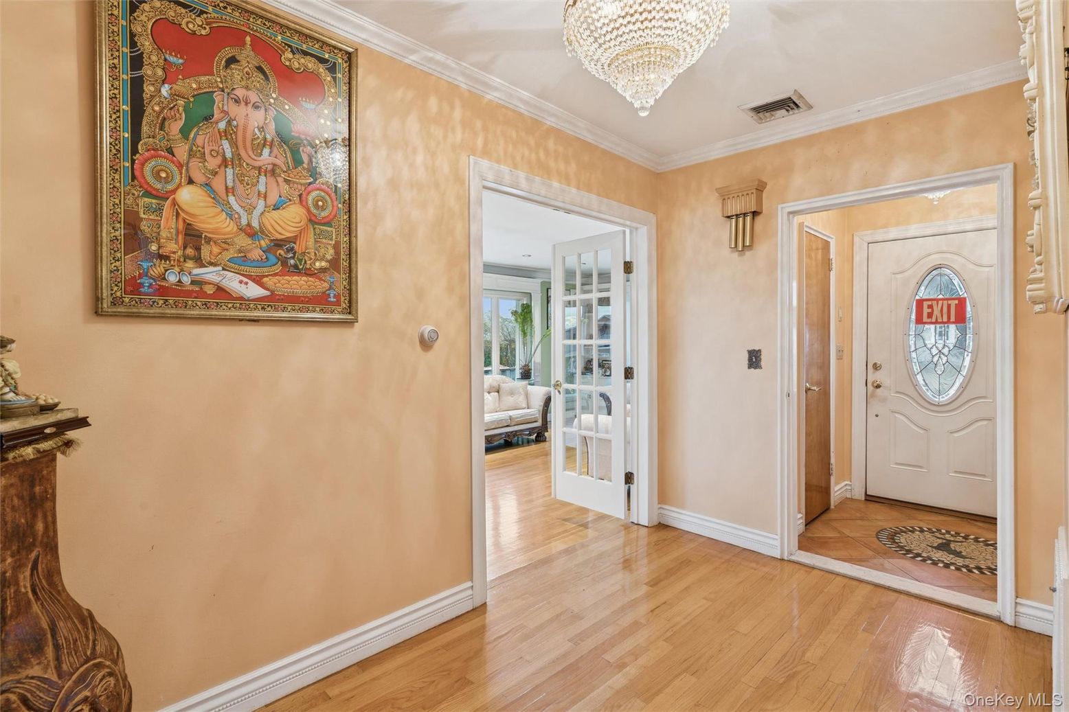 Chandelier, Interior, Wood Texture Flooring