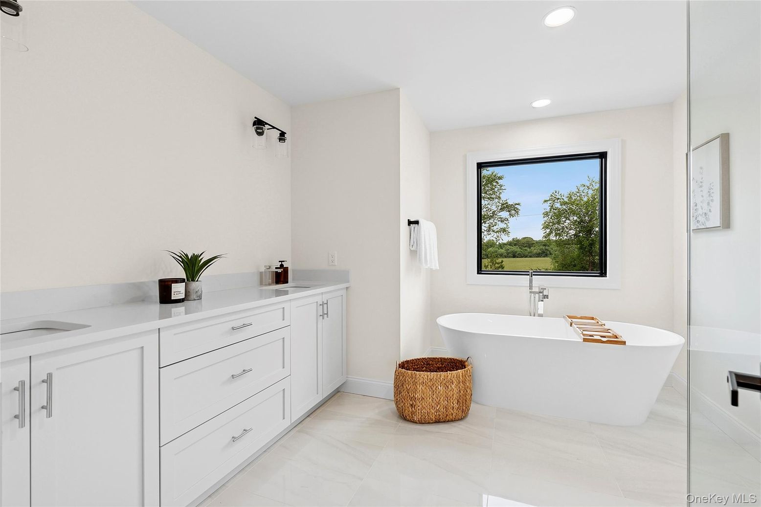 Bathroom, Dual Sink Vanities, Free Standing Baths, Interior, Marble, Recessed Lighting