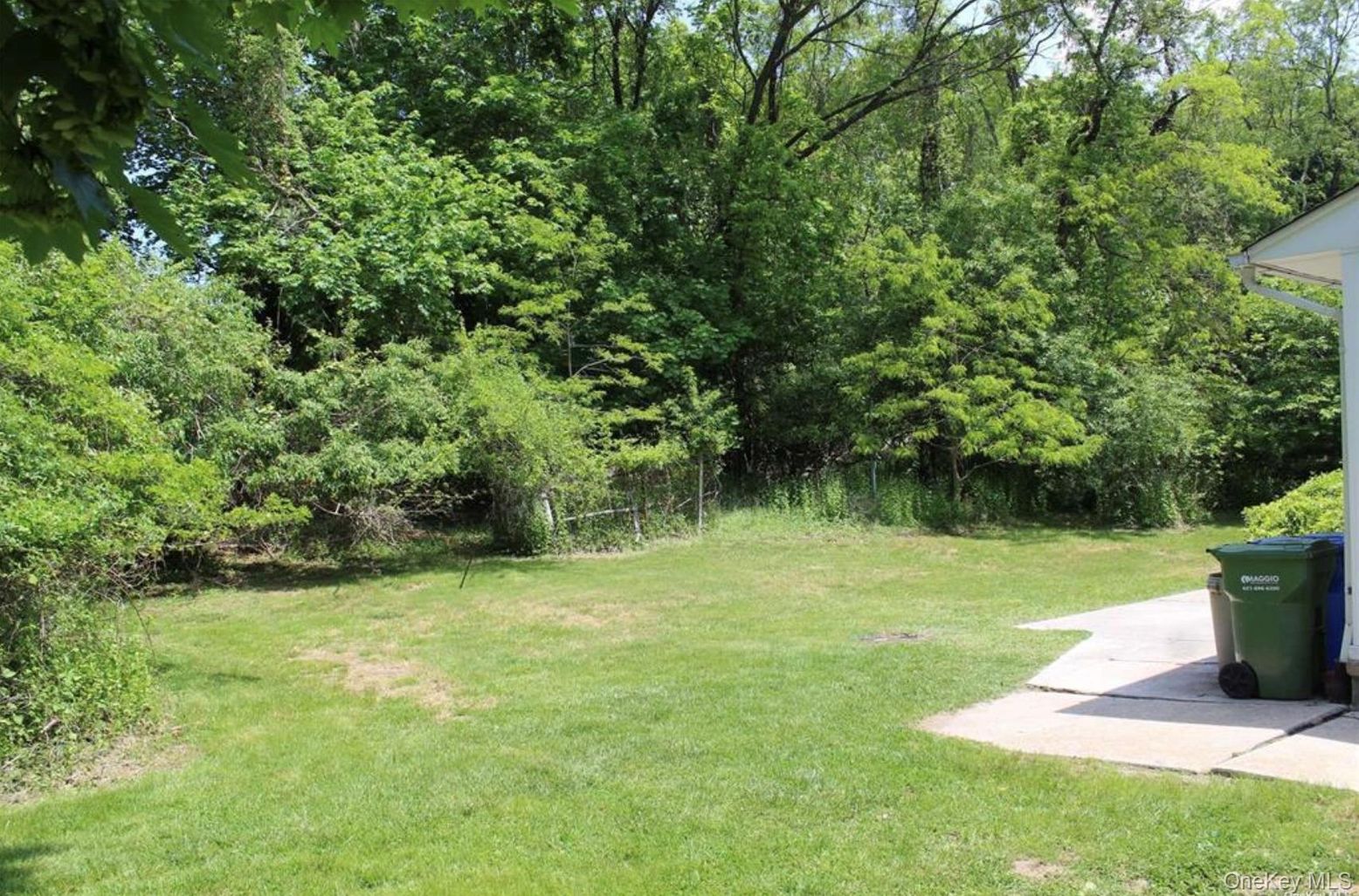 DE Listing image placeholder