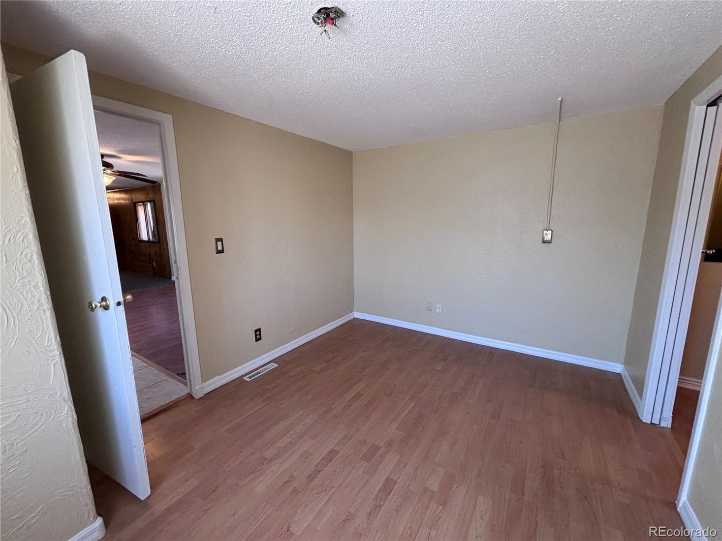 Empty room, Interior, Wood Texture Flooring