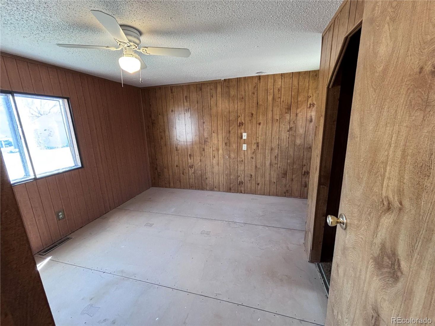 Empty room, Interior, Wooden Walls