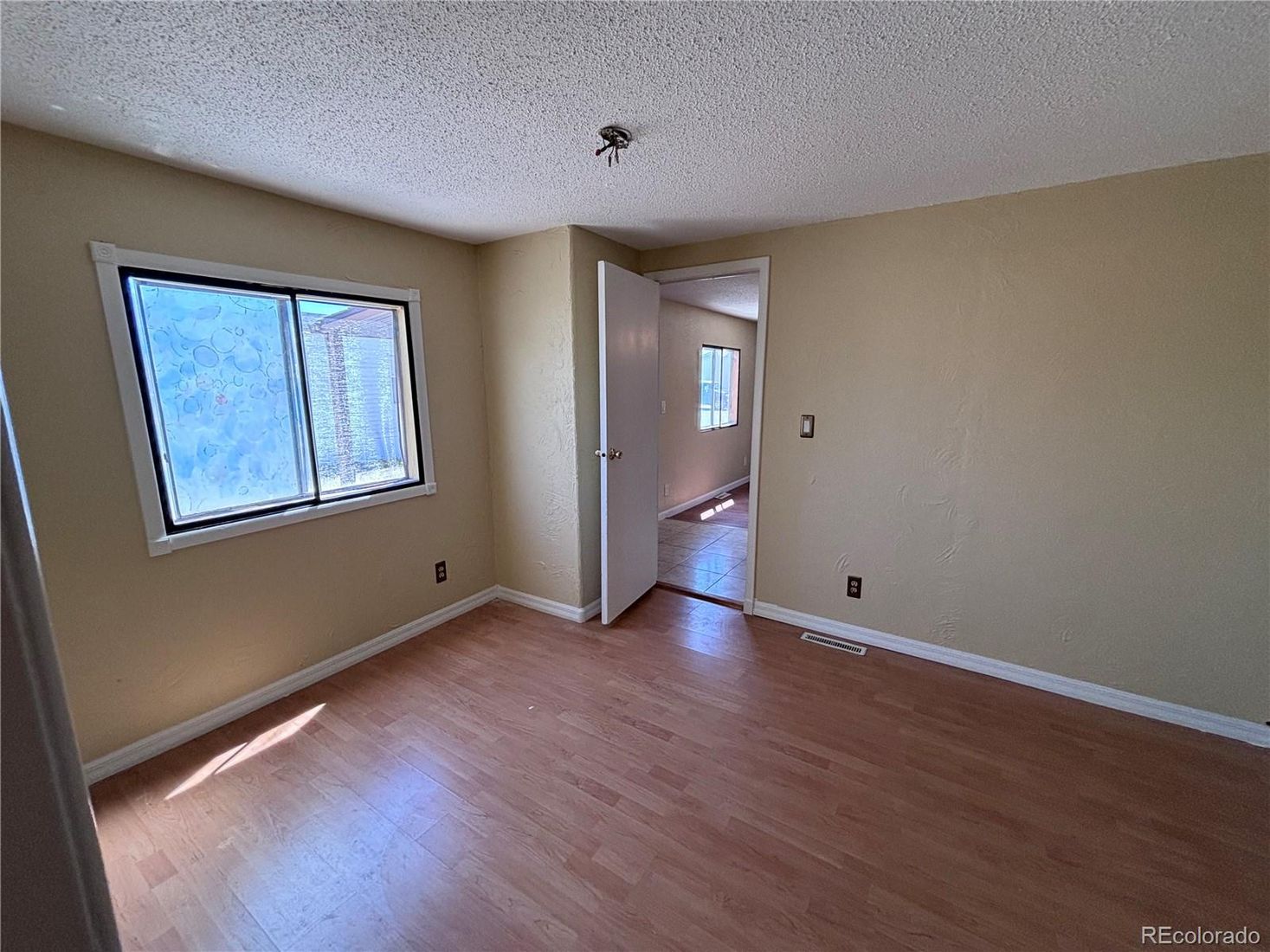 Empty room, Interior, Wood Texture Flooring