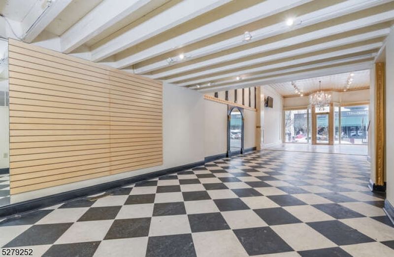 Chandelier, Interior, Recessed Lighting