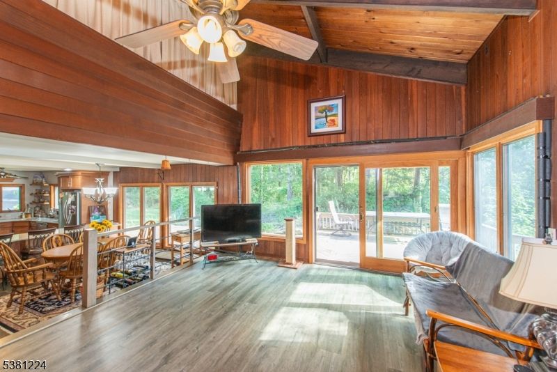 Chandelier, Dining room, Interior, Pendant Lights, Wooden Beams, Wooden Ceilings, Wood Texture Flooring, Wooden Walls
