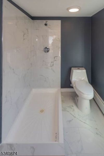 Bathroom, Interior, Marble, Marble Walls, Recessed Lighting