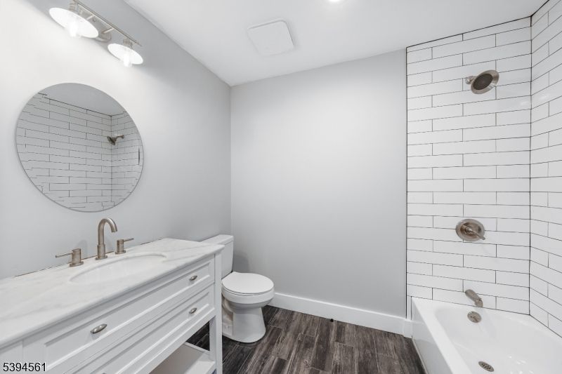 Bathroom, Interior, Recessed Lighting, Wood Texture Flooring
