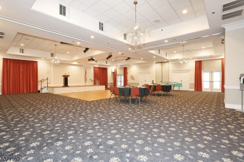 Chandelier, Dining room, Interior, Recessed Lighting
