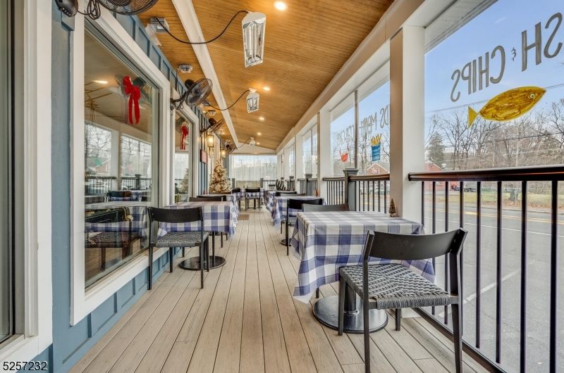 Interior, Recessed Lighting, Wooden Ceilings, Wood Texture Flooring