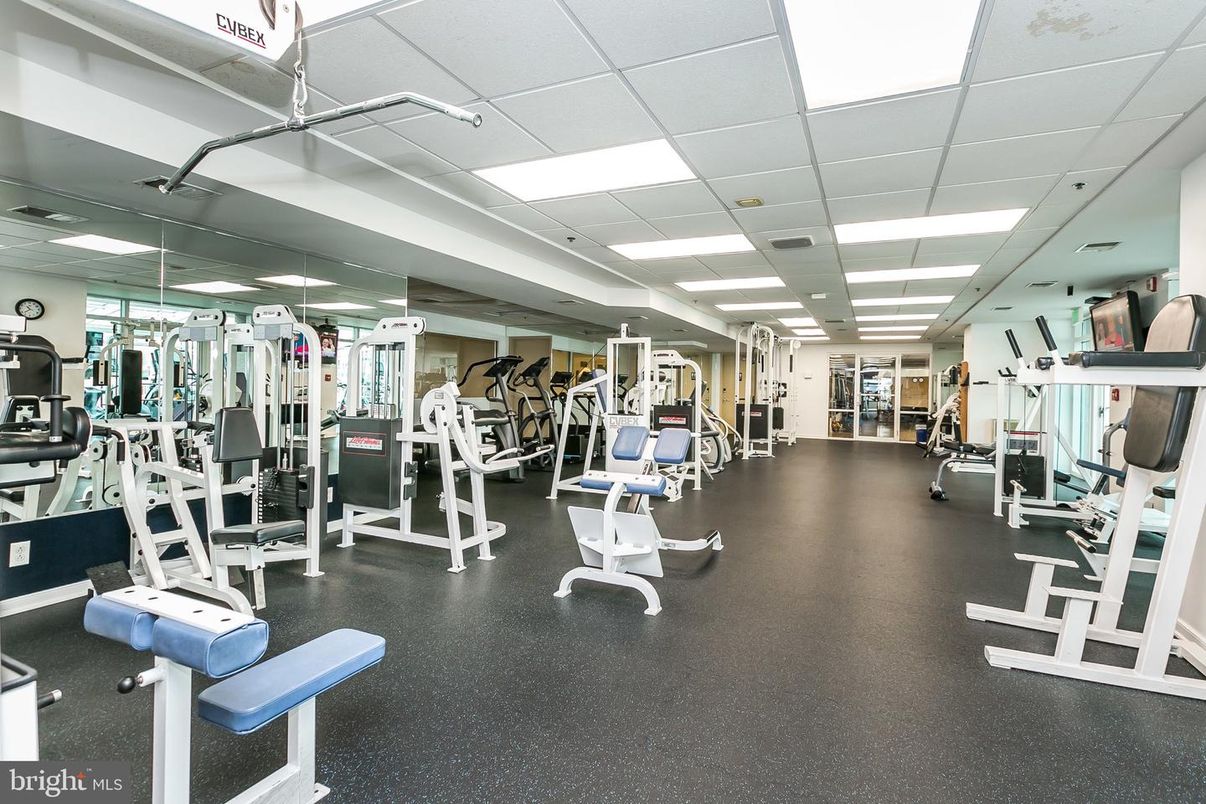 Fitness Equipment, Gym, Interior, Recessed Lighting