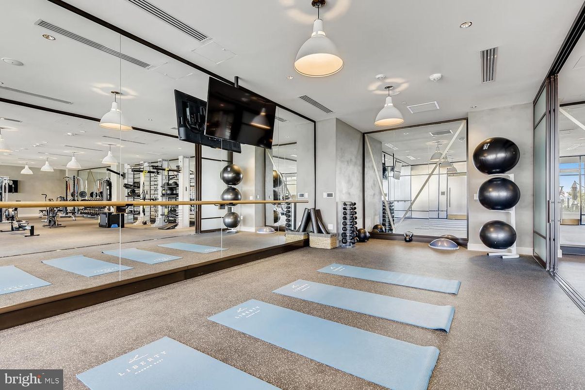 Fitness Equipment, Interior, Recessed Lighting
