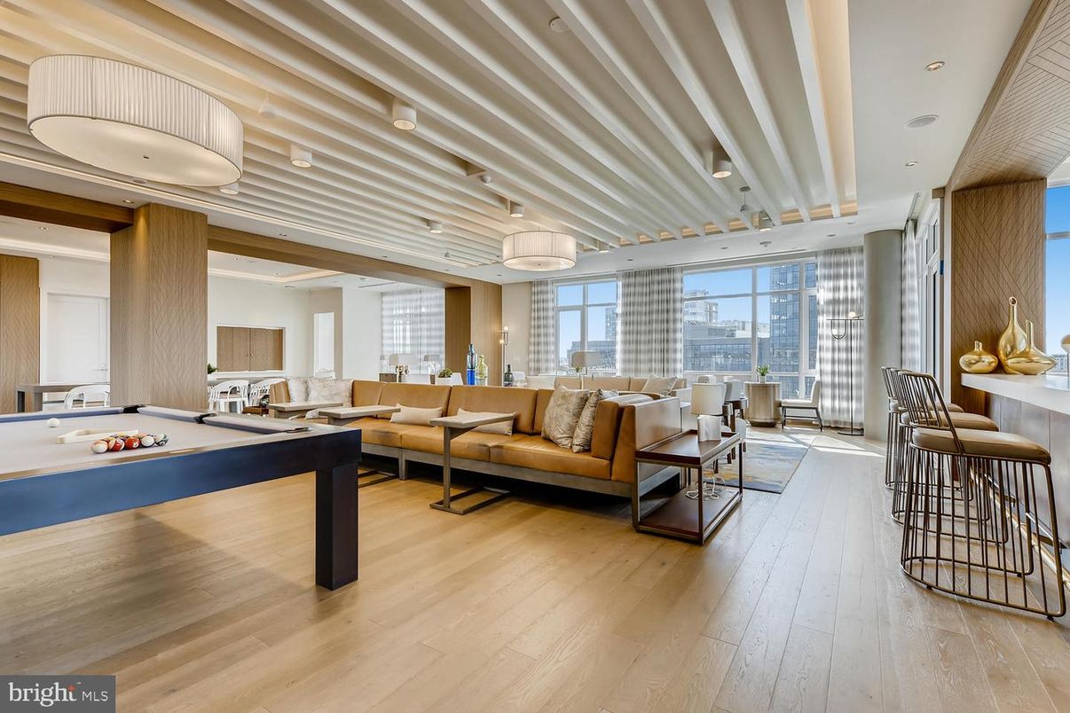 Billiard Table, Game Room, Interior, Living room, Recessed Lighting, Wood Texture Flooring