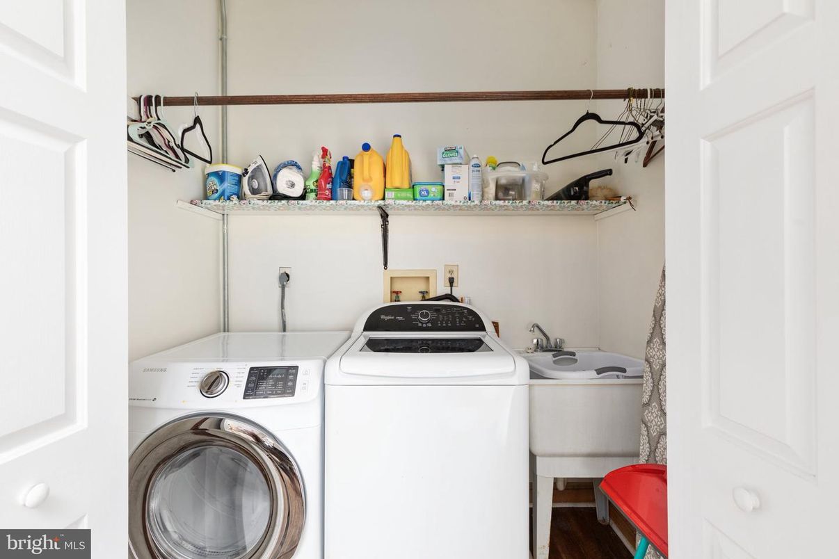 Interior, Utility Closets, Washer