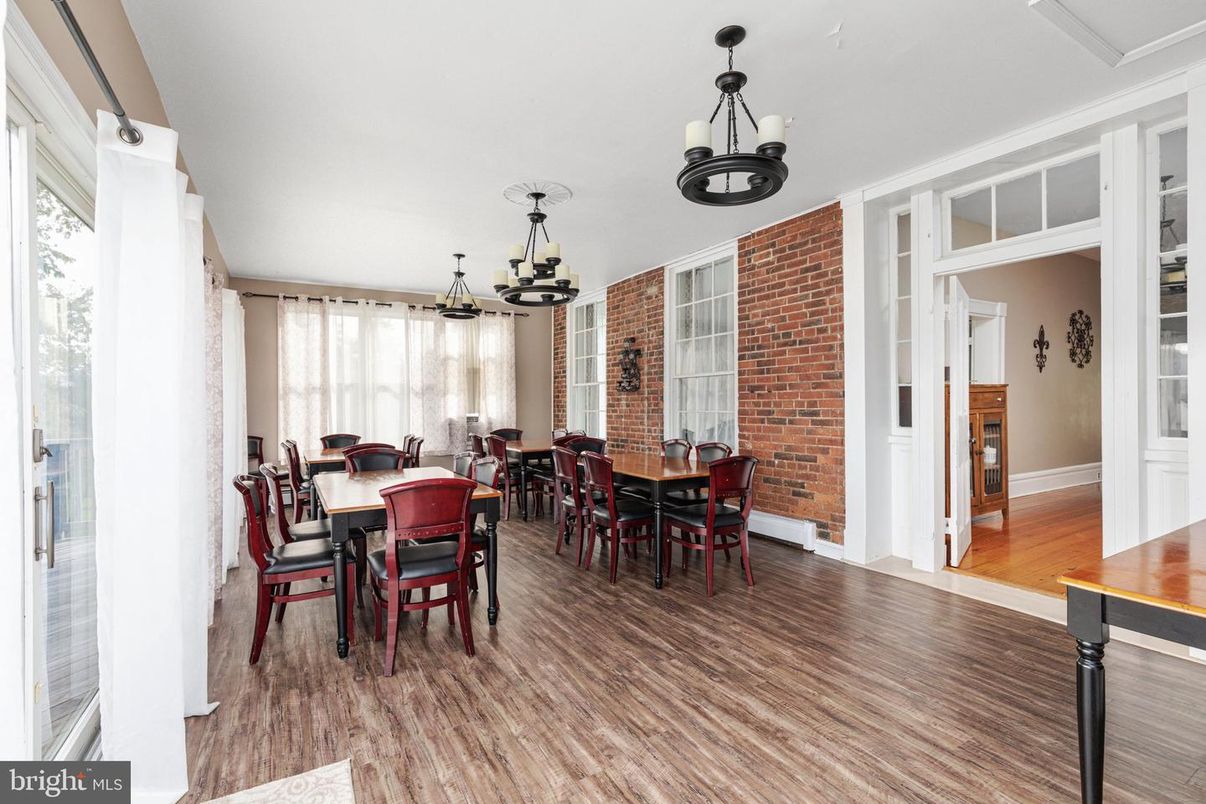 Dining room, Interior, Pendant Lights, Stone Walls, Wood Texture Flooring
