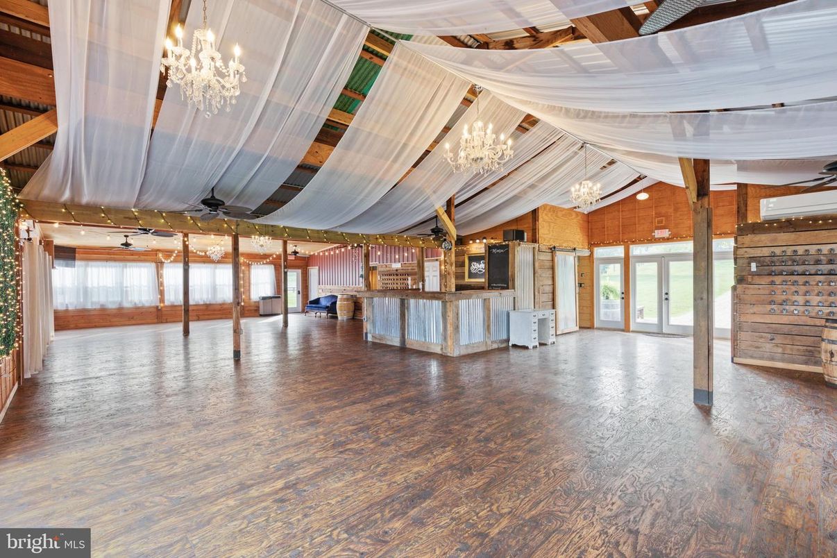 Chandelier, Interior, Wood Texture Flooring, Wooden Walls