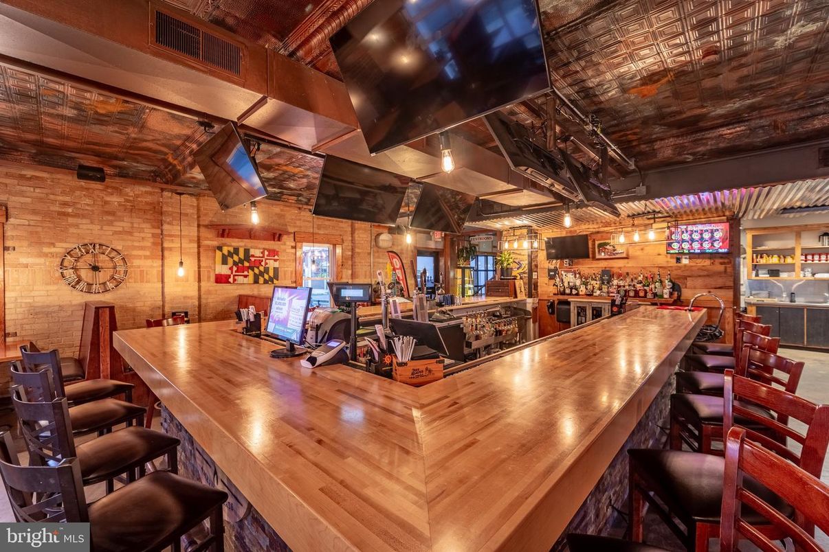 Interior, Wooden Walls