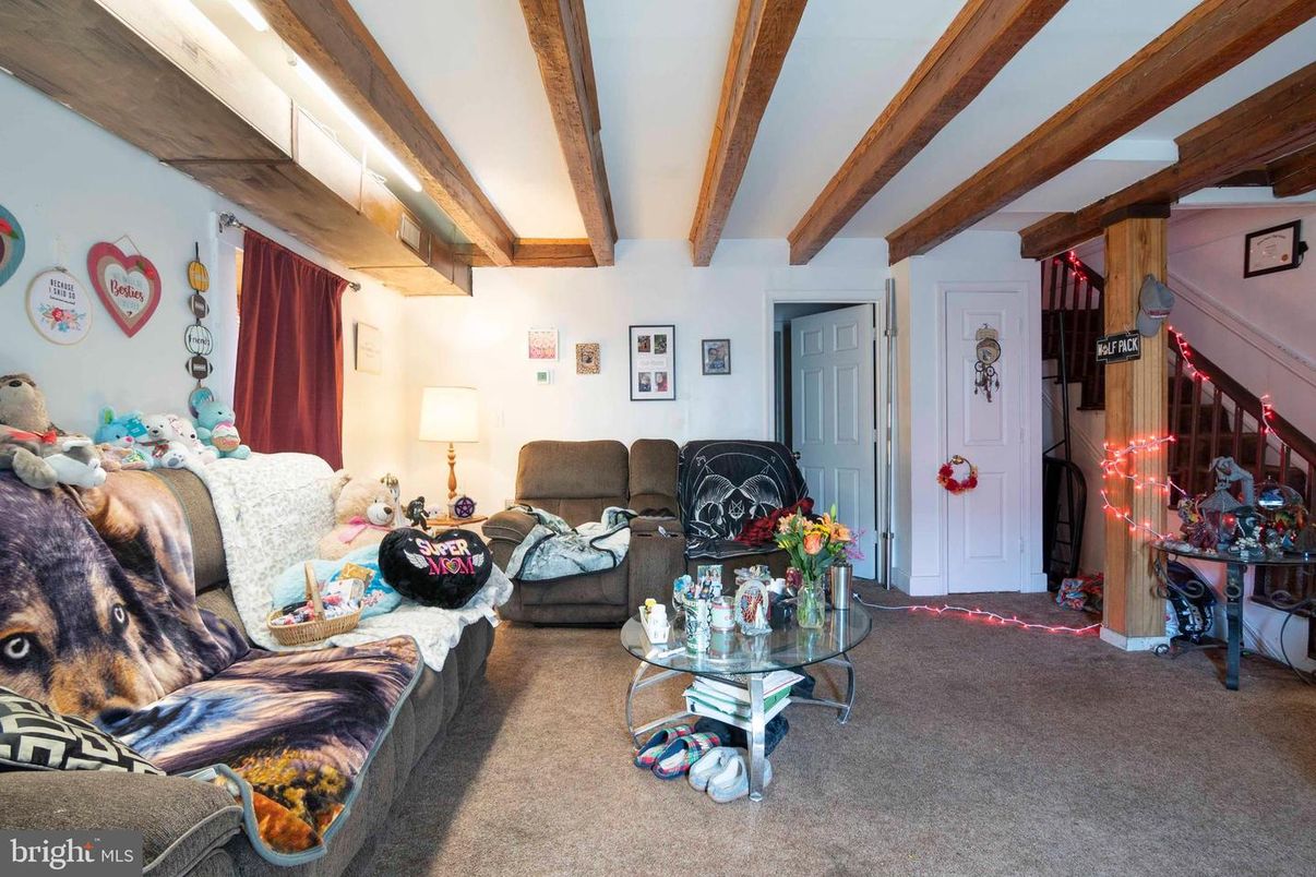 Interior, Living room, Wooden Beams
