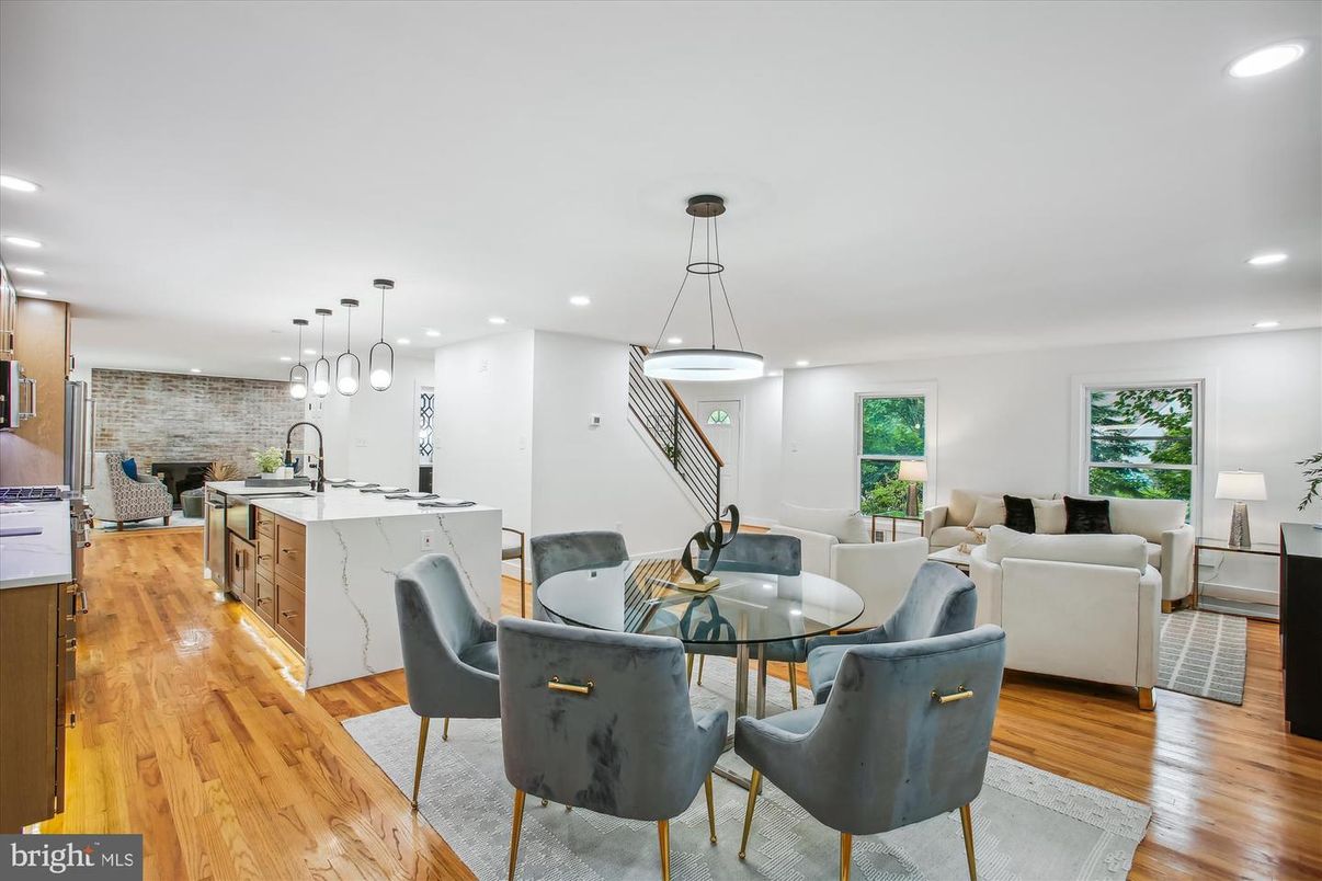 Dining room, Interior, Kitchen, Living room, Pendant Lights, Recessed Lighting, Stone Walls, Wood Texture Flooring