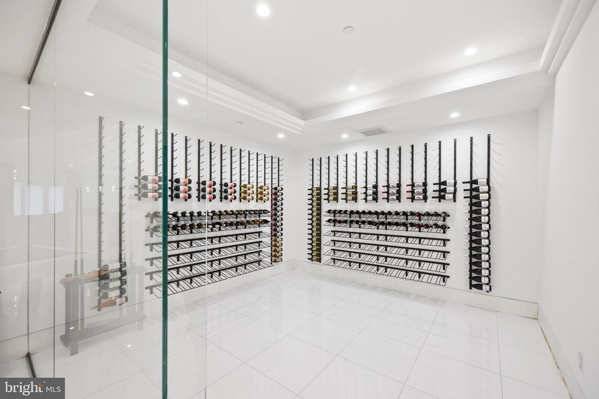 Interior, Recessed Lighting, Wine Storage