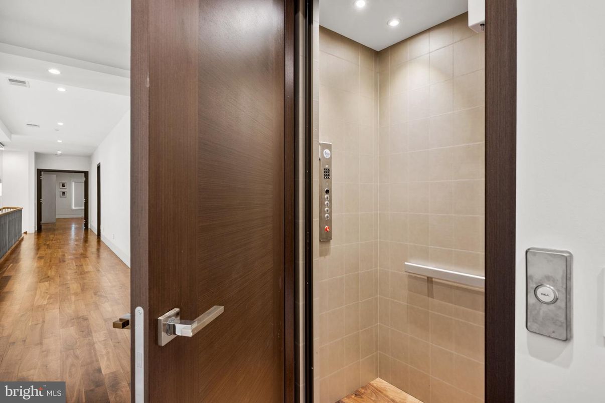 Elevator, Interior, Recessed Lighting, Wood Texture Flooring