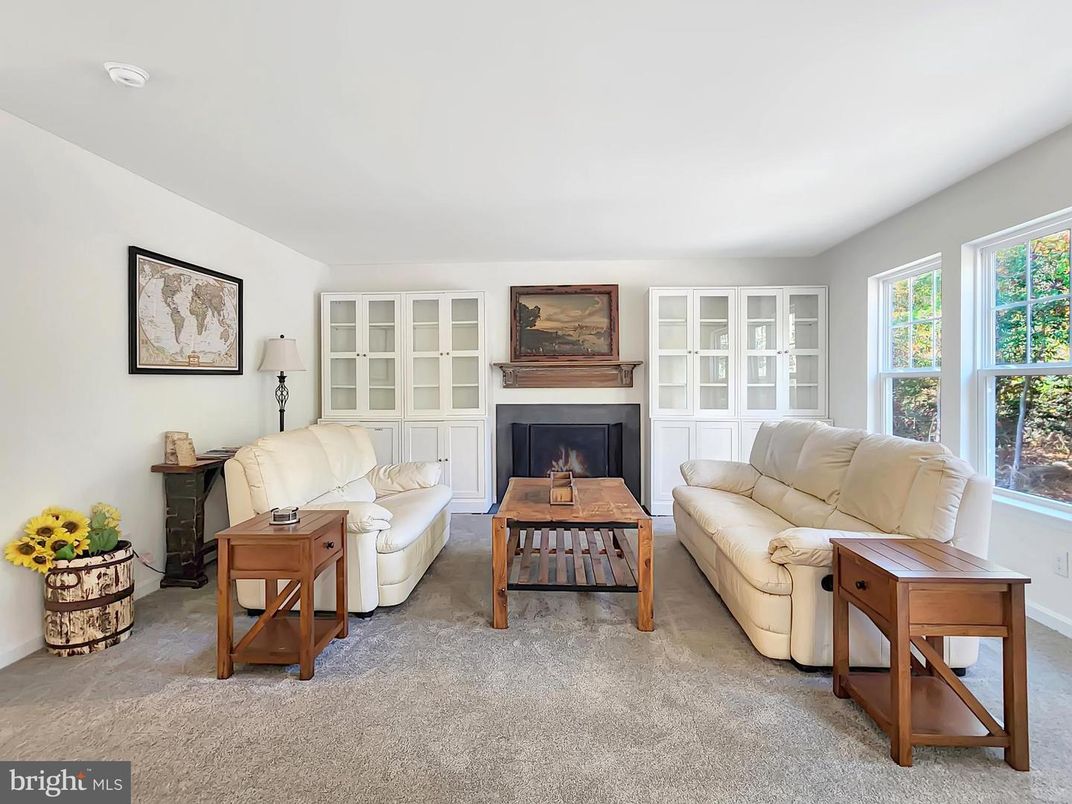 Fireplace, Interior, Living room