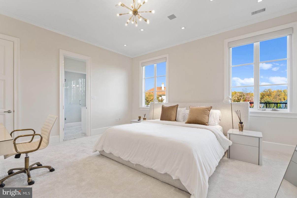 Bedroom, Interior, Recessed Lighting