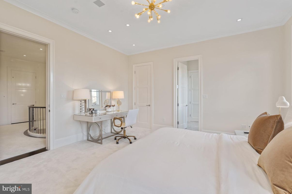 Bedroom, Home Office, Interior, Recessed Lighting