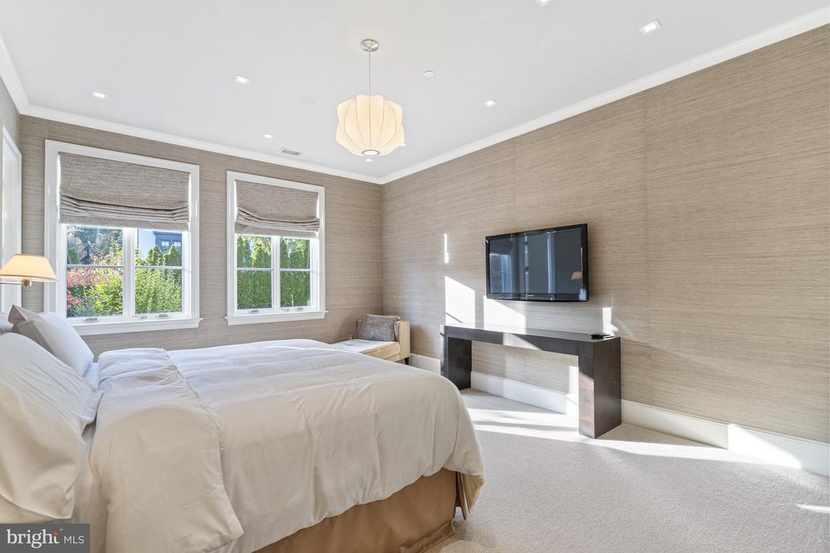 Bedroom, Interior, Pendant Lights, Recessed Lighting