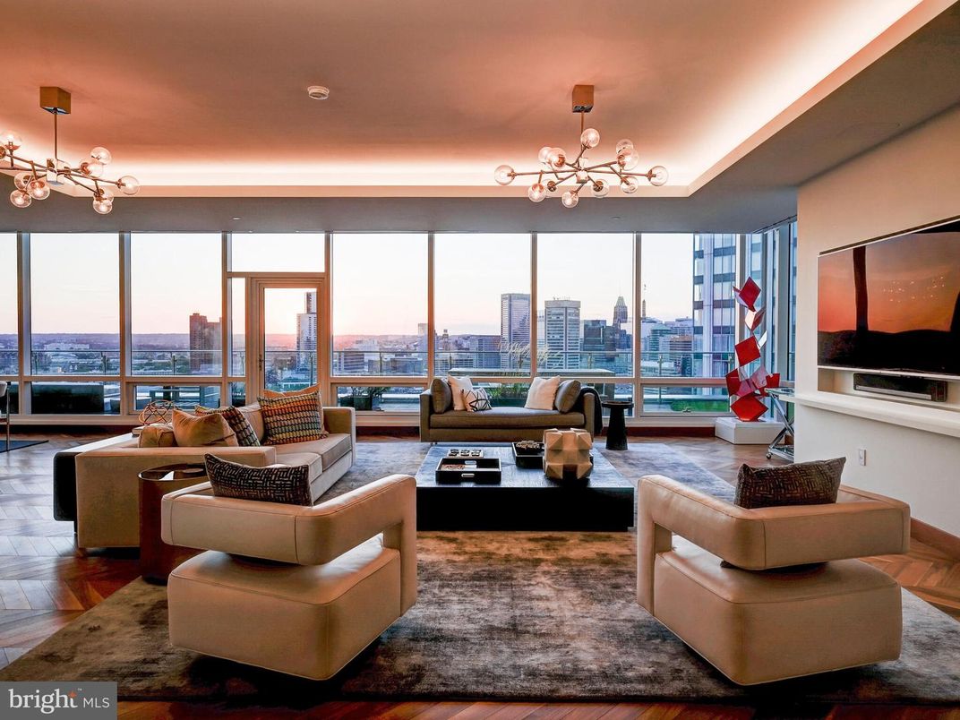 Interior, Living room, Pendant Lights, Water, Wood Texture Flooring