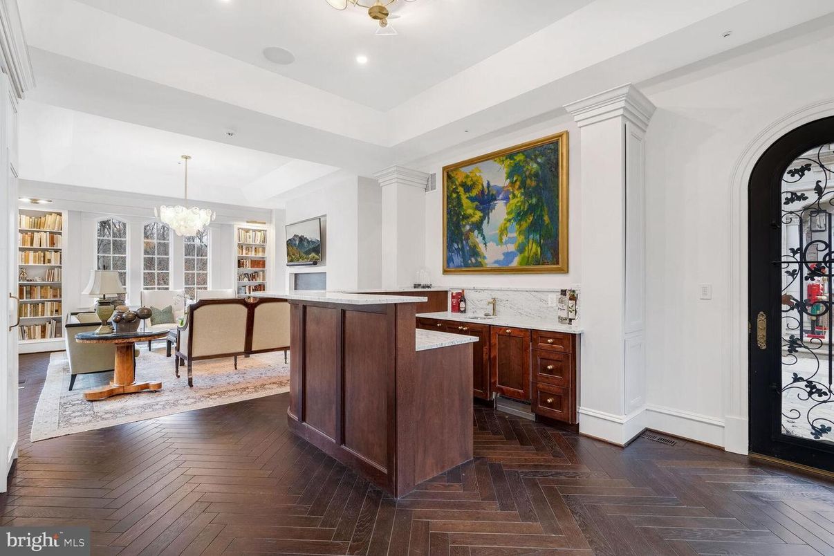 Chandelier, Interior, Living room, Recessed Lighting, Wood Texture Flooring