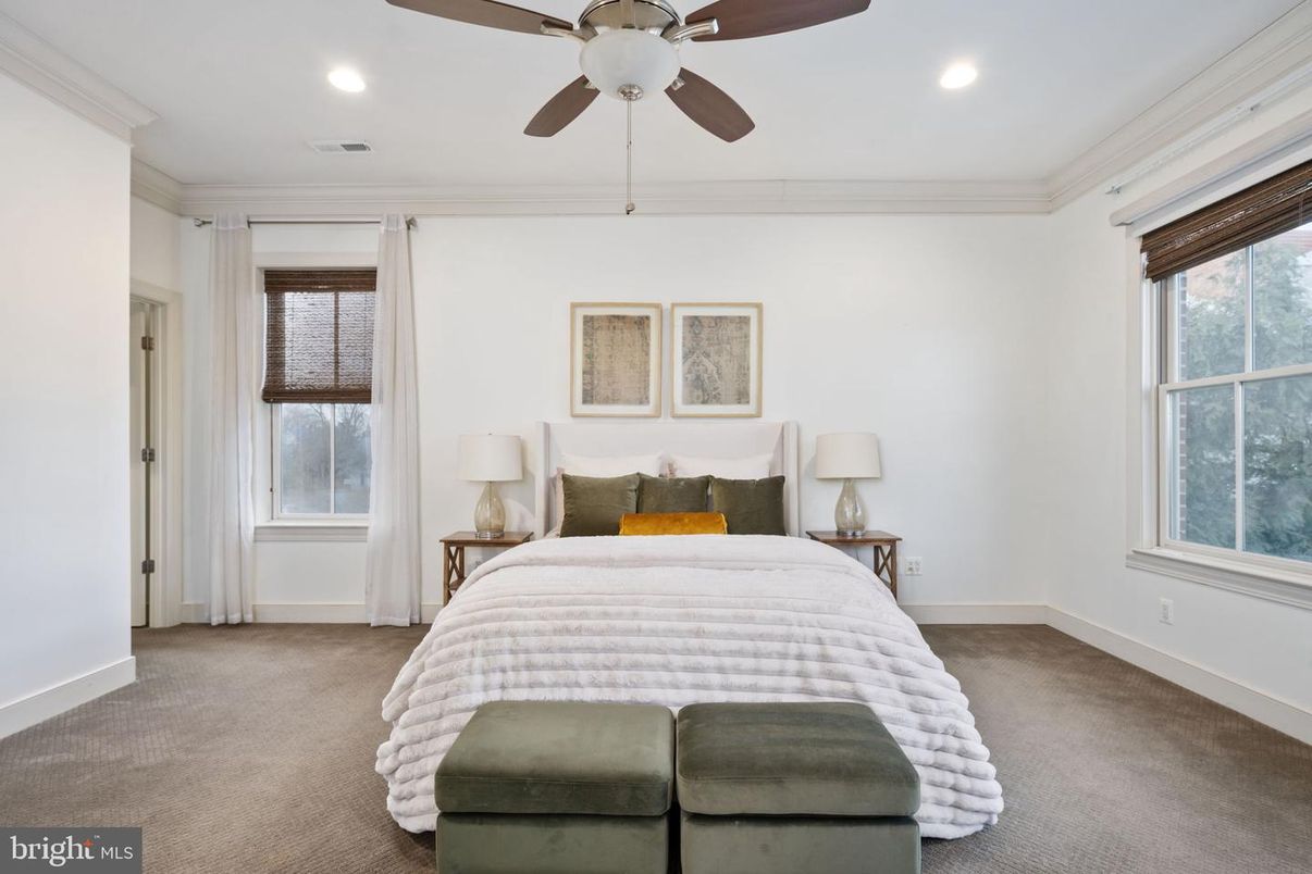 Bedroom, Interior, Recessed Lighting