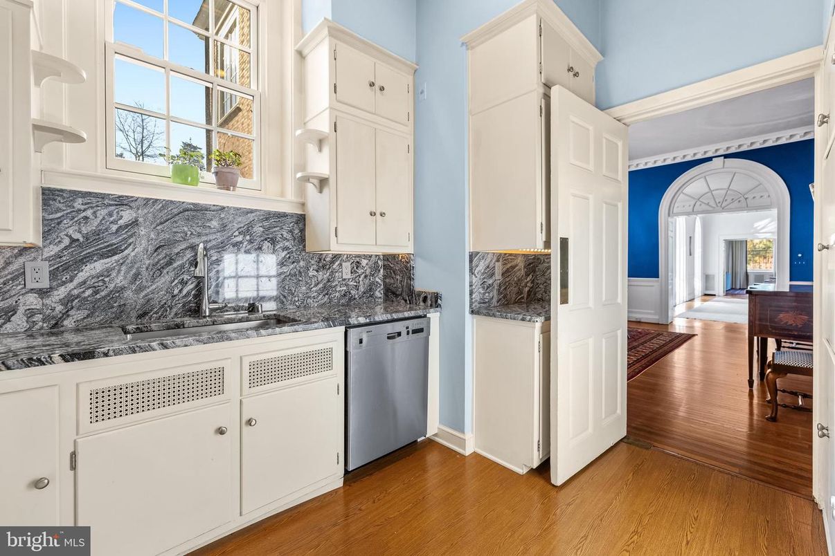 Interior, Kitchen, Marble Walls, Wood Texture Flooring