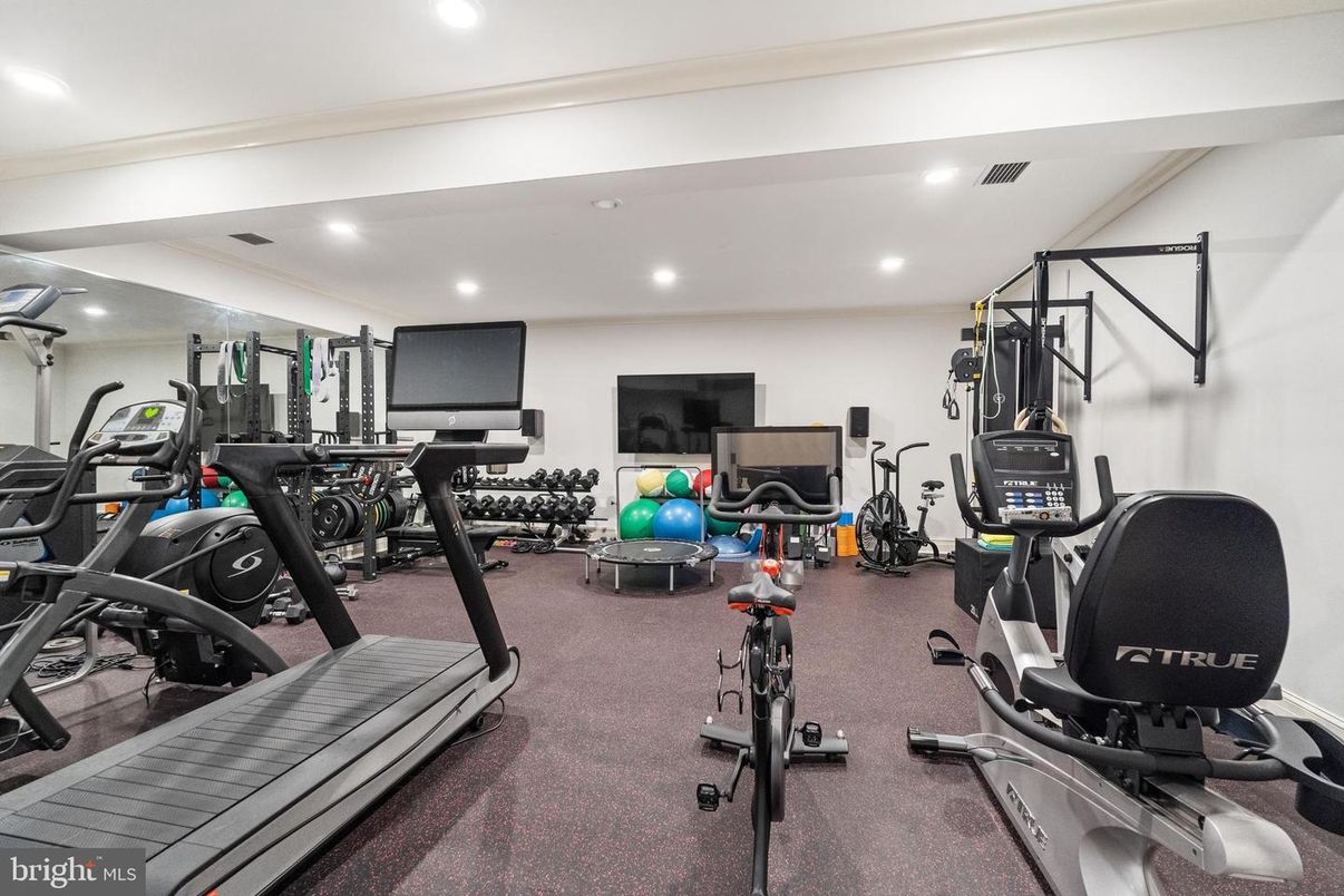 Fitness Equipment, Gym, Interior, Recessed Lighting
