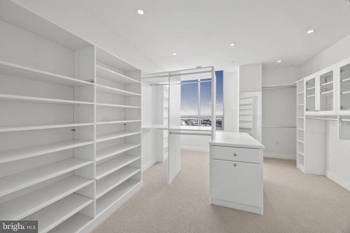 Interior, Recessed Lighting, Walk-in Closets