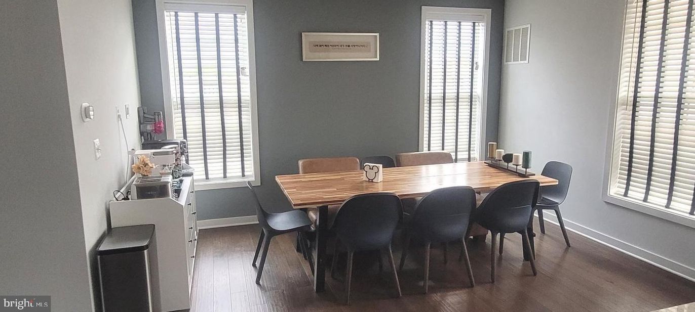Dining room, Interior, Wood Texture Flooring