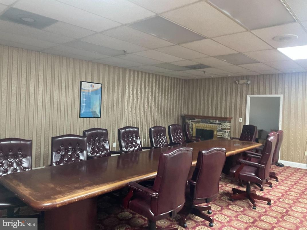Dining room, Interior