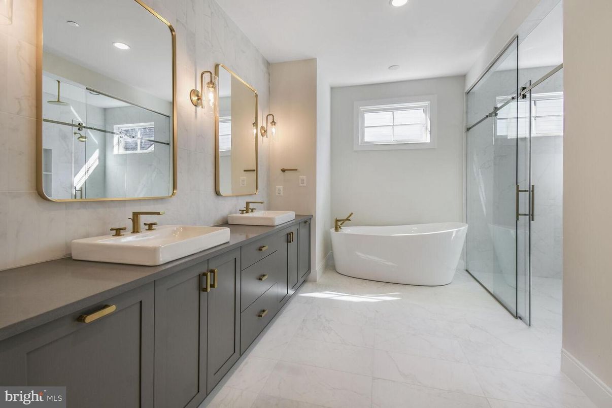Bathroom, Dual Sink Vanities, Free Standing Baths, Glass Shower, Interior, Marble, Recessed Lighting