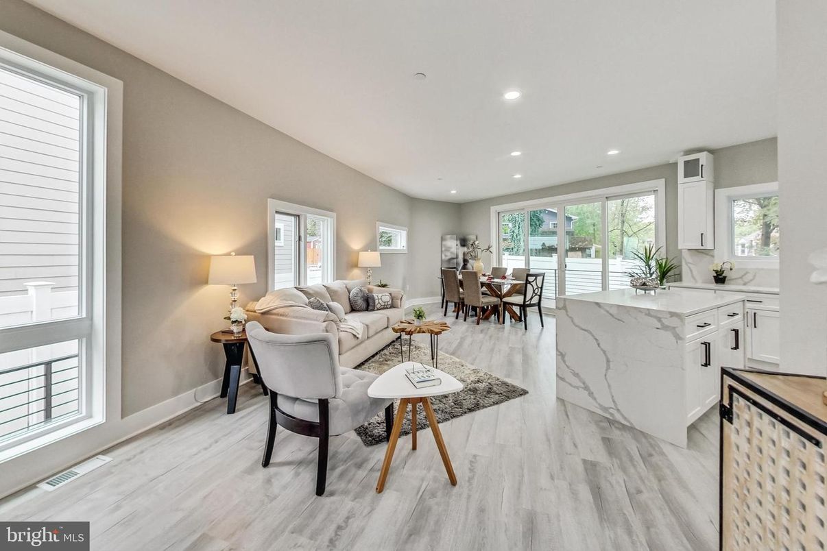 Dining room, Interior, Kitchen, Living room, Recessed Lighting, Wood Texture Flooring