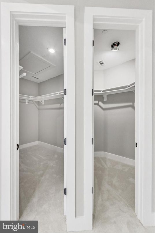 Interior, Recessed Lighting, Walk-in Closets