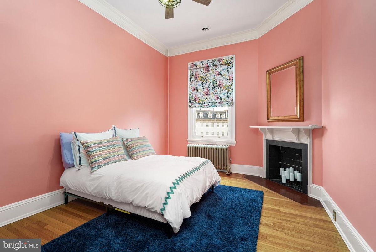 Bedroom, Fireplace, Interior, Wood Texture Flooring