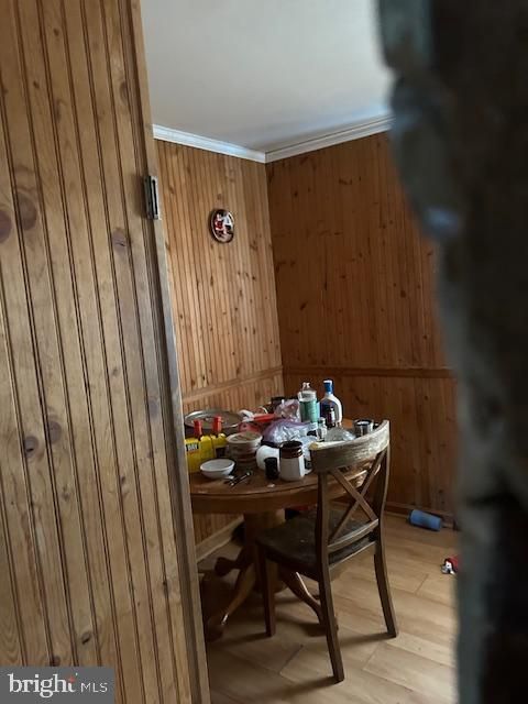 Dining room, Interior, Wood Texture Flooring, Wooden Walls