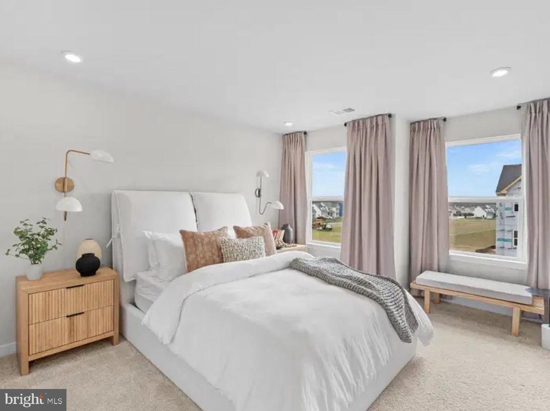 Bedroom, Interior, Recessed Lighting