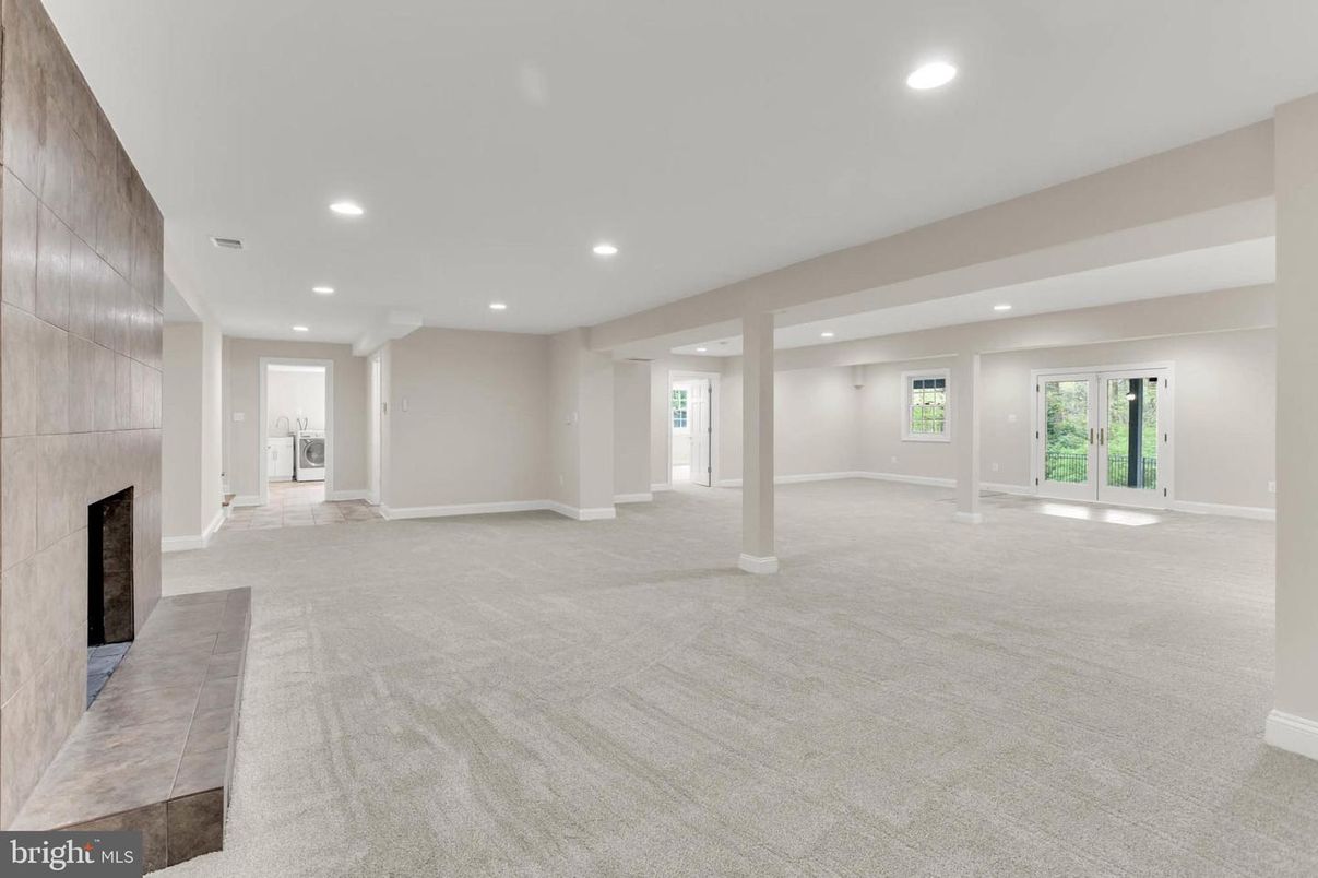 Empty room, Fireplace, Interior, Recessed Lighting