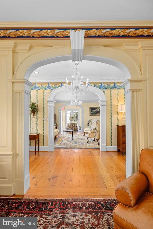 Chandelier, Interior, Recessed Lighting, Wood Texture Flooring